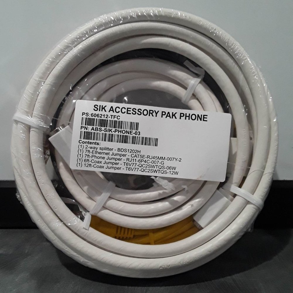 MODEM KIT (1)12ft & (1)6ft COAX JUMPERS (1)7ft CAT5e JUMPER (1)2-WAY SPLITTER